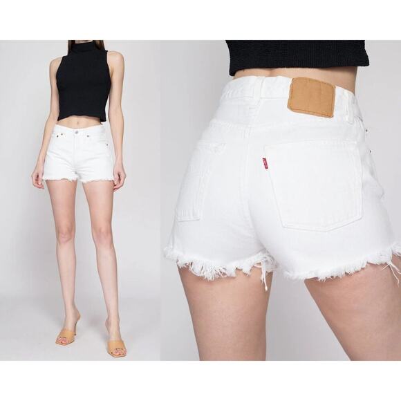 Levi's Pants - Levi's white denim shorts size 31